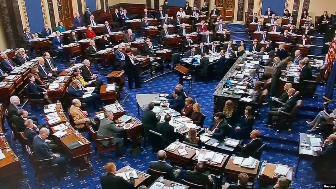 Suasana sidang Senat AS di Gedung Capitol, Washington, D.C. (Foto: dok). Senin sore (waktu Amerika), para senator Republik akan dapat menyatakan pandangan mereka dalam pidato menjelang pemungutan suara akhir yang direncanakan akan berlangsung pada hari Rabu.