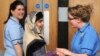 Thiếu nữ Pakistan bị Taliban bắn xuất viện ở Anh