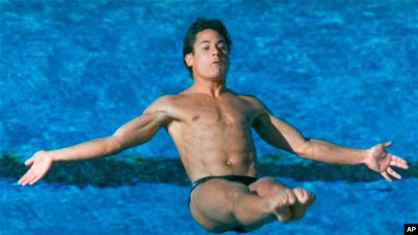 El héroe olímpico Greg Louganis, uno de los tres grandes mariscales del próximo Desfile de las Rosas, en Pasadena, California.