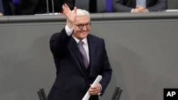Франк-Вальтер Штайнмаєр був обраний на посаду президента 12 лютого спеціальною асамблеєю депутатів Бундестагу та представників земель Німеччини