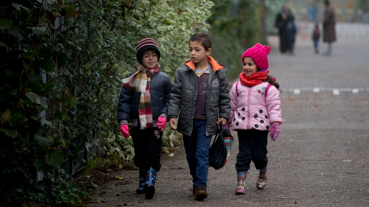 La Suede Explique La Baisse Du Niveau Scolaire Par L Immigration