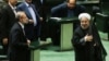 حسن روحانی برای دفاع از وزیر علوم به مجلس می رود