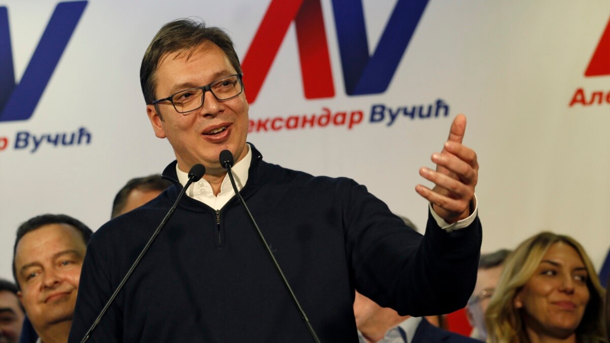 Serbia's Vucic Sweeps To Presidency In 1st Round