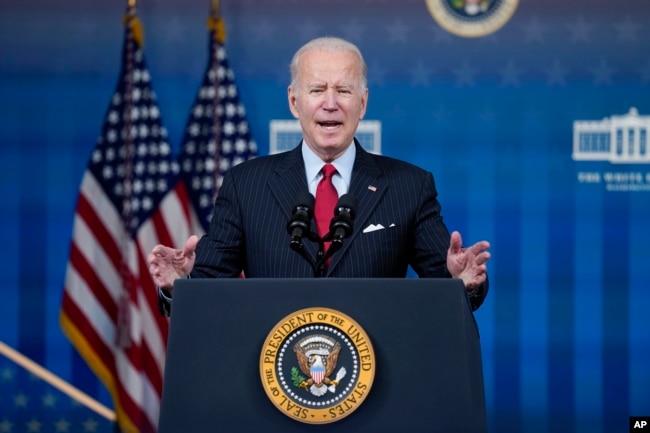 President Joe Biden delivers remarks on the economy in the South Court Auditorium on the White House campus, Tuesday, Nov. 23, 2021, in Washington. (AP Photo/Evan Vucci)
