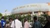 ARCHIVES - Rassemblement devant le palais de justice de Dakar.