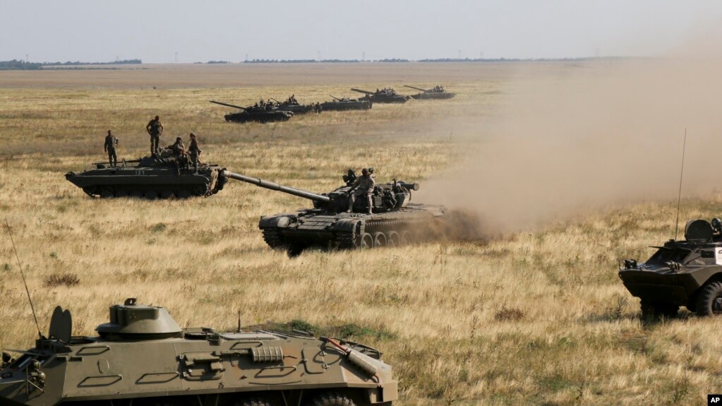 Результат пошуку зображень за запитом "Россия готовится наступать"