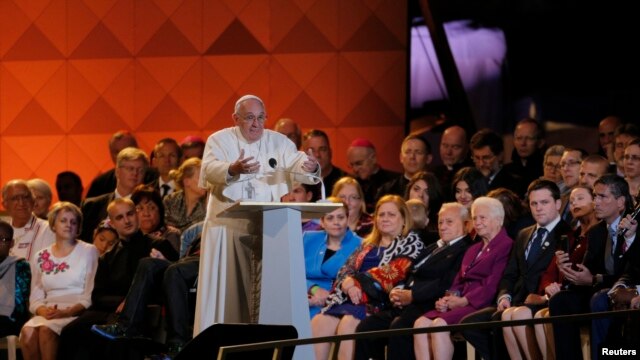 El papa Francisco dijo que las familias son una 