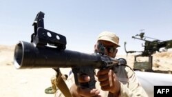 Լիբիայի ապստամբները ճեղքել են Բրեգա քաղաքի պաշտպանությունը