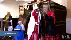 Idaajaa oo Buugaagtiisa Kusoo Bandhigay Toronto