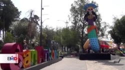 México se llena de color mientras espera el Día de Muertos