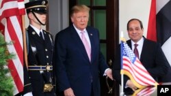 El presidente Donald Trump recibe en la Casa Blanca al presidente de Egipto, Abdel Fattah al-Sisi. Abril 9 de 2019.