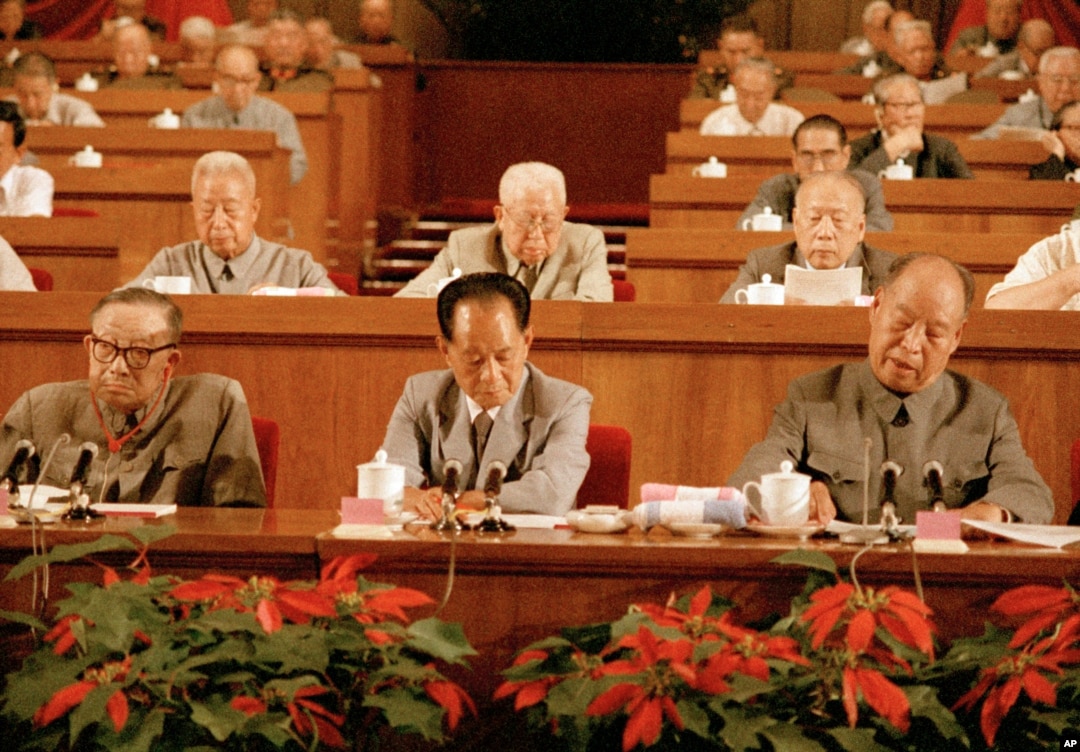 中共开明派总书记胡耀邦，其30年前去世触发八九民运（22图）