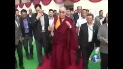 达赖喇嘛在印度悼念曼德拉