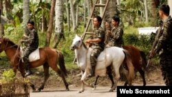 فلپائن، مسلم باغی عکسریت پسند