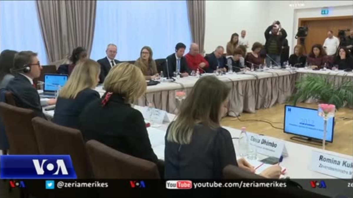 Billedresultat for TiranÃ«: Mosbesimi i qytetarÃ«ve te drejtÃ«sia dhe politika