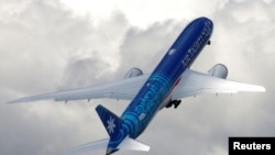 (File) An Boeing 787-9 Dreamliner of Air Tahiti Nui company performs during the 53rd International Paris Air Show at Le Bourget Airport near Paris, France. (Image: Reuters)