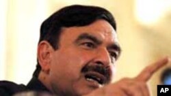 شیخ رشید قاتلانہ حملے میں زخمی ، چار افراد ہلاک