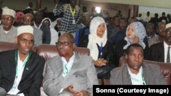 Xildhibaanada oo la dhaariyey 