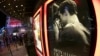 'Fifty Shades' Teratas di Box Office