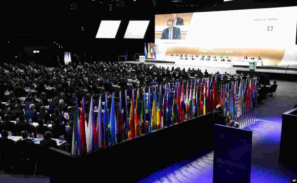 Les délégués se réunissent lors du congrès à Zurich, le 26 février 2016