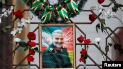 Di ảnh Tướng Iran Qassem Soleimani, bị giết trong một cuộc tấn công do Mỹ thực hiện gần Baghdad, ngày 10/1/2020. REUTERS/Vasily Fedosenko