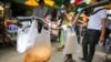 Islamabad Berlakukan Larangan Penggunaan Kantong Plastik Sekali Pakai