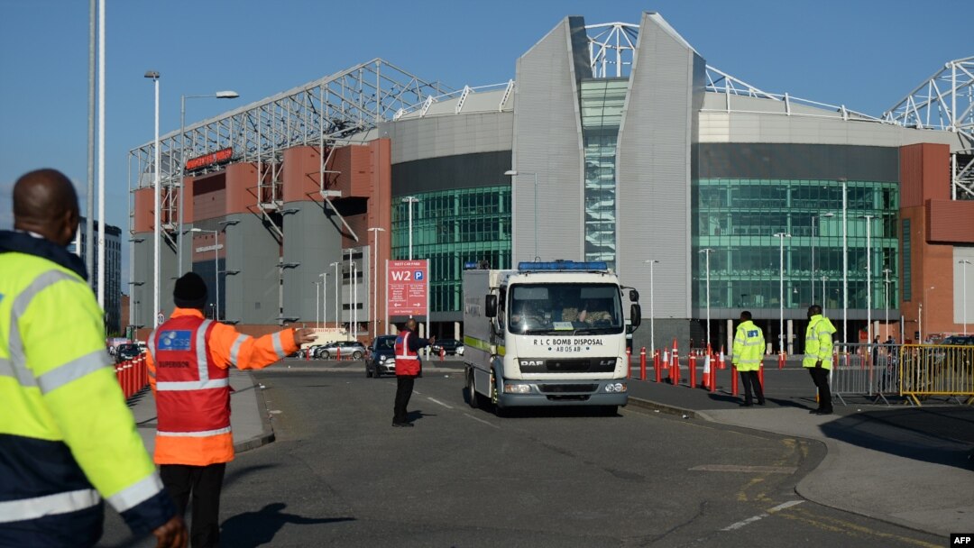 Ikibuga c'umupira w'amaguru c'i Old Trafford, mu buraruko bw'Ubwongereza