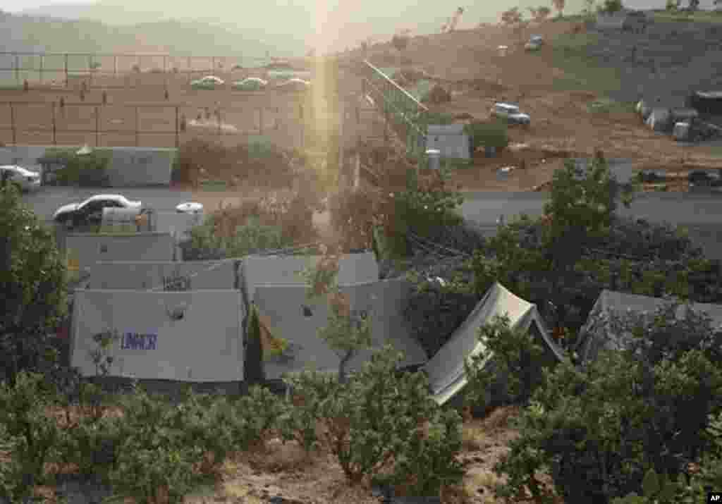 Hundreds displaced by Iranian forces shelling Iraqi Kurdistan Border, Sunday, July 31, 2011