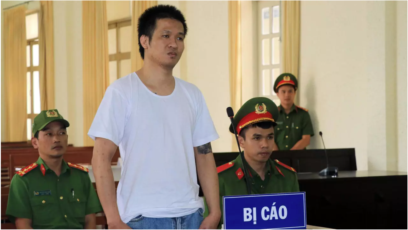 Nguyễn Quốc Đức Vượng tại phiên toà xét xử ở Lâm Đồng hôm 7/7. Chính phủ Mỹ lên tiếng quan ngại về bản án 8 năm tù giành cho nhà hoạt động 29 tuổi bị kết tội "chống phá nhà nước XHCN Việt Nam.