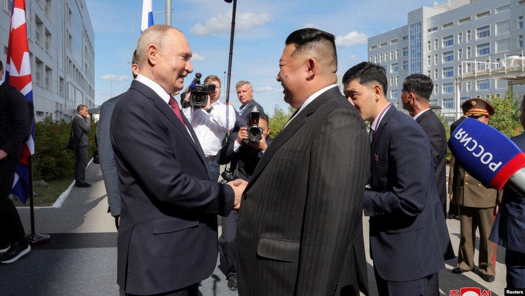 Ông Vladimir Putin duy trì quan hệ thân tình với nhà lãnh đạo Triều Tiên Kim Jong-un