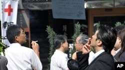 Smokers in Japan flock to stock up on cigarettes, even by stealing them, or struggling to kick the habit ahead of a record tobacco price increase, (File).