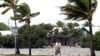 Bão nhiệt đới Isaac tiến vào Vịnh Mexico ở Hoa Kỳ
