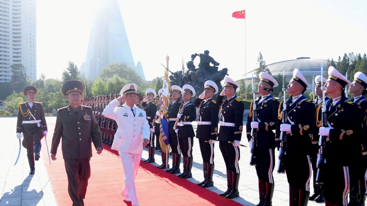 苗华落马早现端倪?分析:解放军高层贪腐被抓“无需意外”