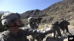US troops in Afghanistan (file photo)