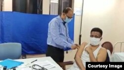 বাংলাদেশে টিকার দেখা নেই, রয়েছে আগ্রহ