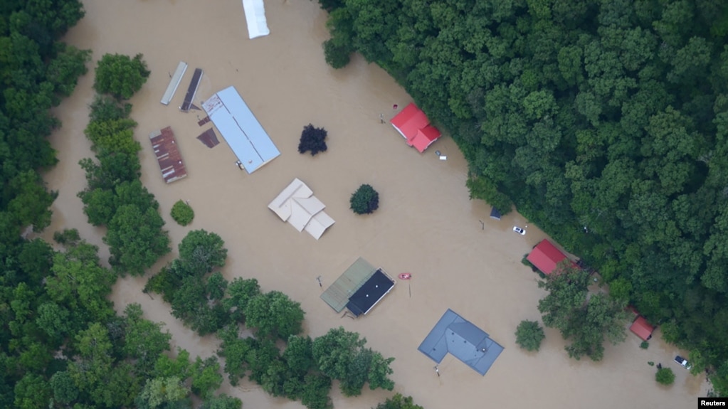 受到洪水灾害的肯塔基州部分地区。(photo:VOA)