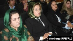 افغان سواداګرې میرمنې په کابل کې د یوه کنفرانس پر مهال