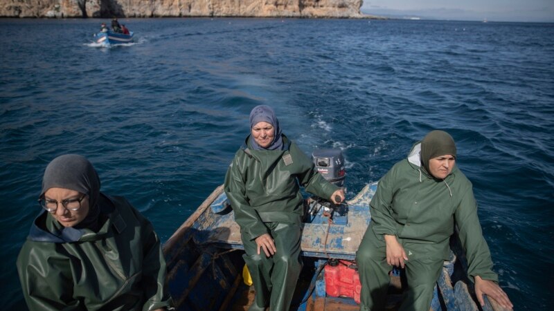 Moroccan Women Enter the Male World of Professional Fishing