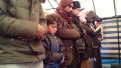 Mosul Refugees Talk About Life Under IS