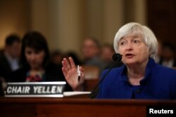 Federal Reserve Chair Janet Yellen testifies on the U.S. economic outlook, before the Congressional Joint Economic Committee on Capitol Hill, in Washington, Nov. 29, 2017.