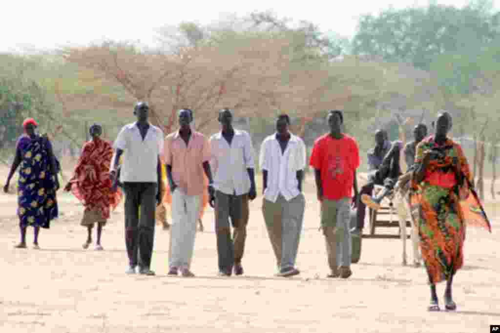 The vast majority of the returnees to Abyei ahead of a planned January 2011 referendum were Ngok Dinka, who are allied with Juba. 