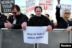 People demonstrate against Iceland's Prime Minister Sigmundur Gunnlaugsson in Reykjavik, Iceland on April 4, 2016 after a leak of documents by so-called Panama Papers stoked anger over his wife owning a tax haven-based company.