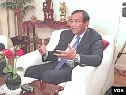 FILE - Cambodian Foreign Minister Prak Sokhon is interviewed by VOA Cambodia during his trip to attend the U.N. General Assembly in New York, Sept. 23, 2017.