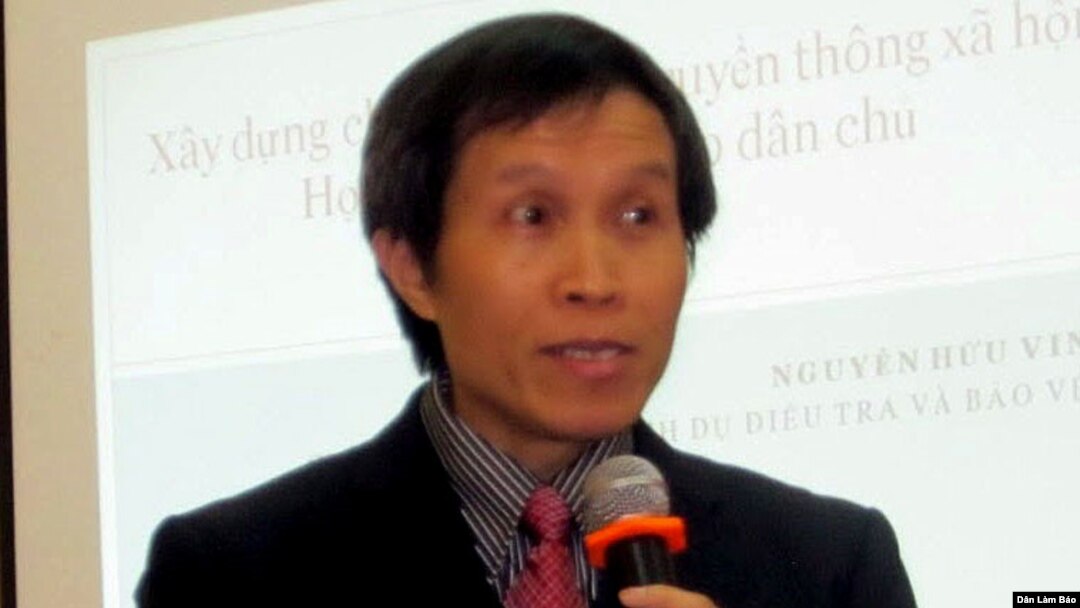 Blogger Anh Ba Sàm - Nguyễn Hữu Vinh.