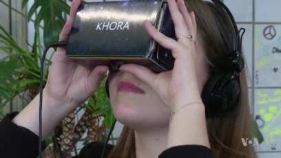 Virtual Reality Offers a Trip to an Artificial World