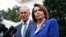Chuck Schumer y Nancy Pelosi, al salir de la Casa Blanca.