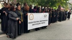 Washington Fora d’Horas: Angola - Juízes e procuradores fazem protesto silencioso por melhores condições de trabalho 
