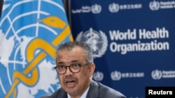 El Director General de la Organización Mundial de la Salud (OMS), Tedros Adhanom Ghebreyesus, asiste a una sesión informativa en Ginebra, Suiza, el 15 de diciembre de 2023.