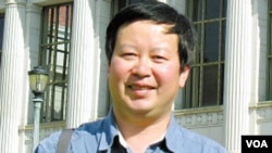 Xia Yeliang, Profesor ekonomi dari Universitas Beijing (foto: dok). 