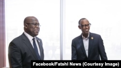 Perezida Felix Tshisekedi wa Repubulika Iharanira Demokarasi ya Kongo ari kumwe na Perezida Paul Kagame w'u Rwanda ubu uyoboye Umuryango w'Afurika y'Uburasirazuba.